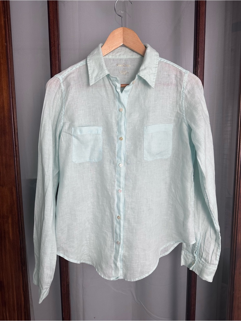 Lilly Pulitzer Woven 100% Linen Point Collar Button Down Shirt Light Blue Small